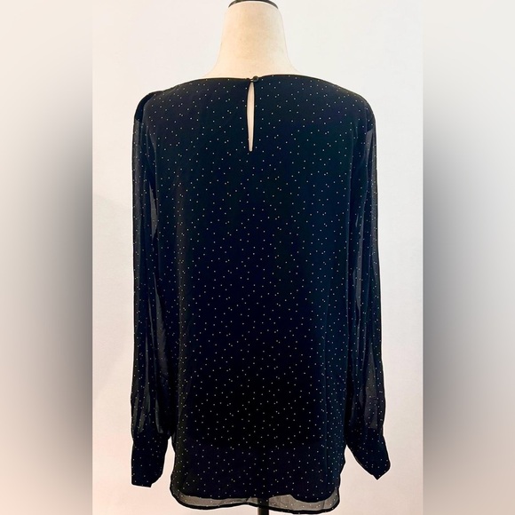 RW&Co black polka dot long sleeve shirt - Picture 2 of 2
